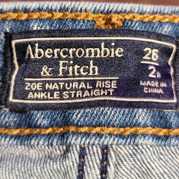 Abercrombie & Fitch Zoe Natural Rise Ankle Straight Jeans Raw Hem Womens 26W 2R - Picture 4 of 5